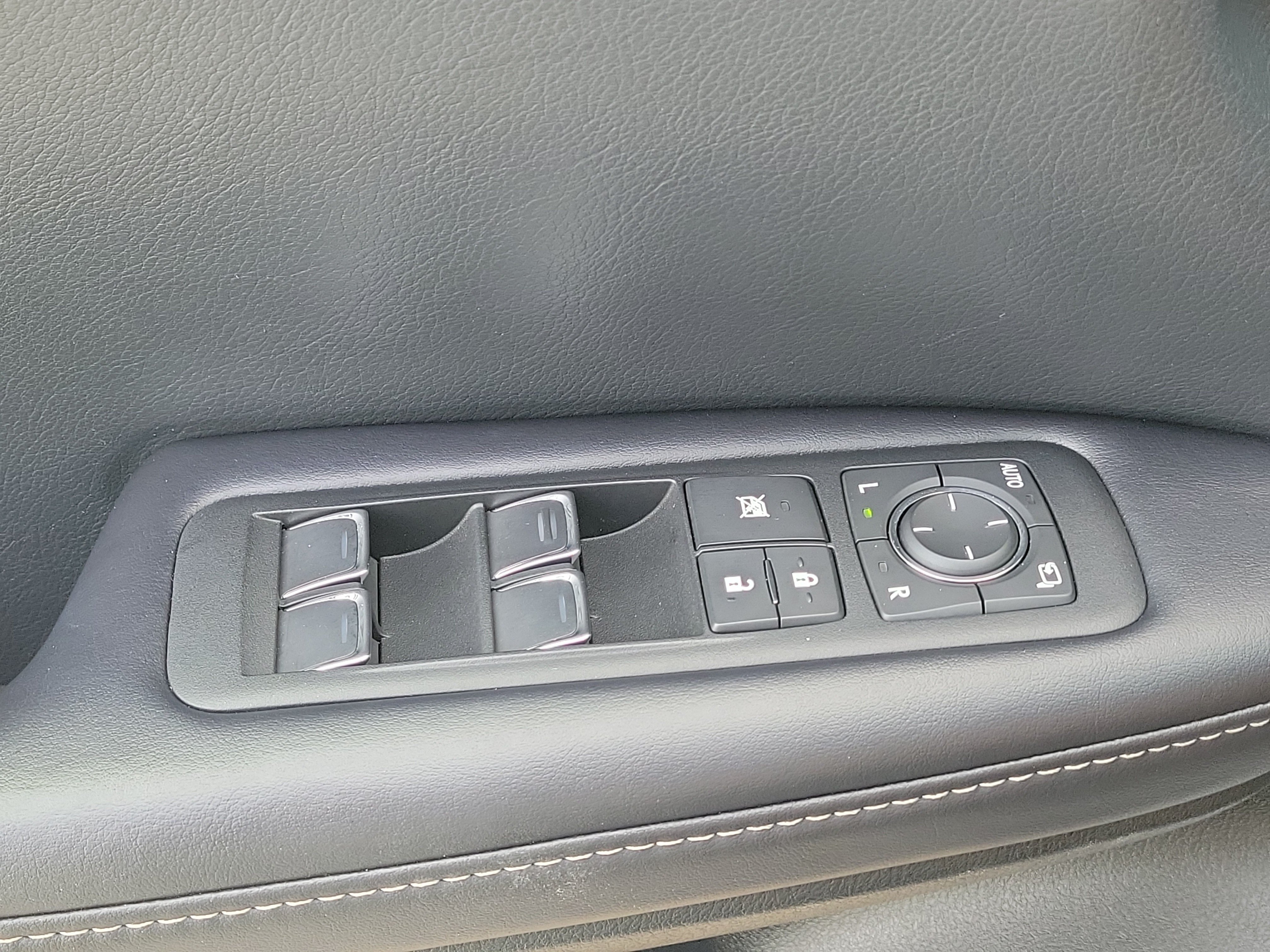 Used 2020 Lexus RX 350 F Sport w/ Accessory Package FWD image 38