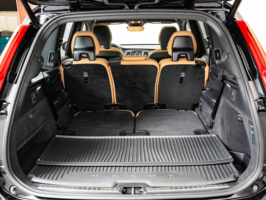 Used 2024 Volvo XC90 B6 Ultimate AWD/4WD image 20