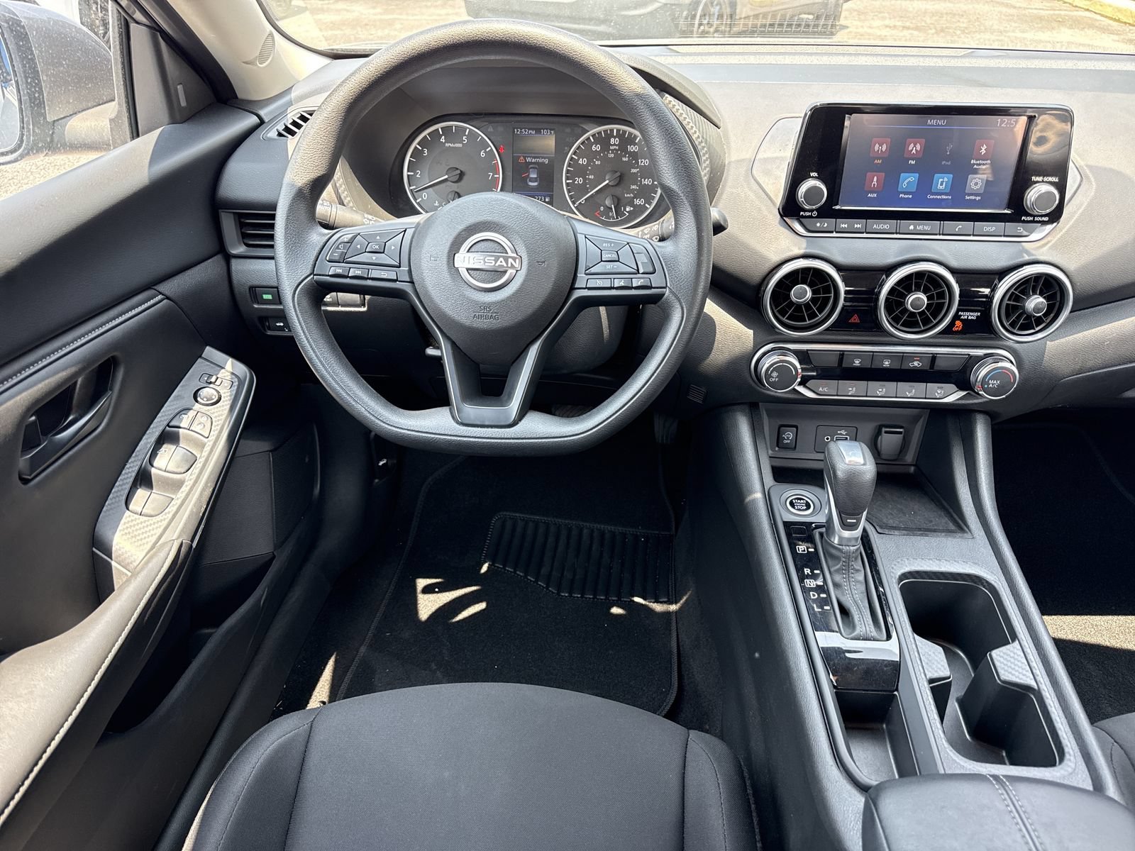 Used 2025 Nissan Sentra S FWD image 11