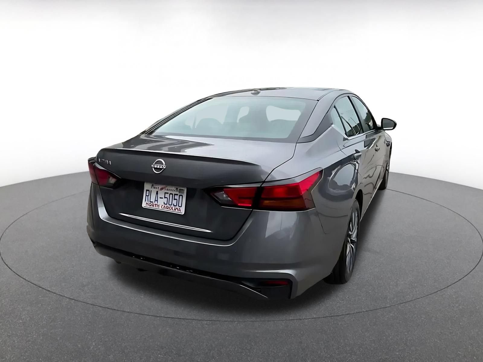 Used 2026 Nissan Altima 2.5 SV FWD image 13