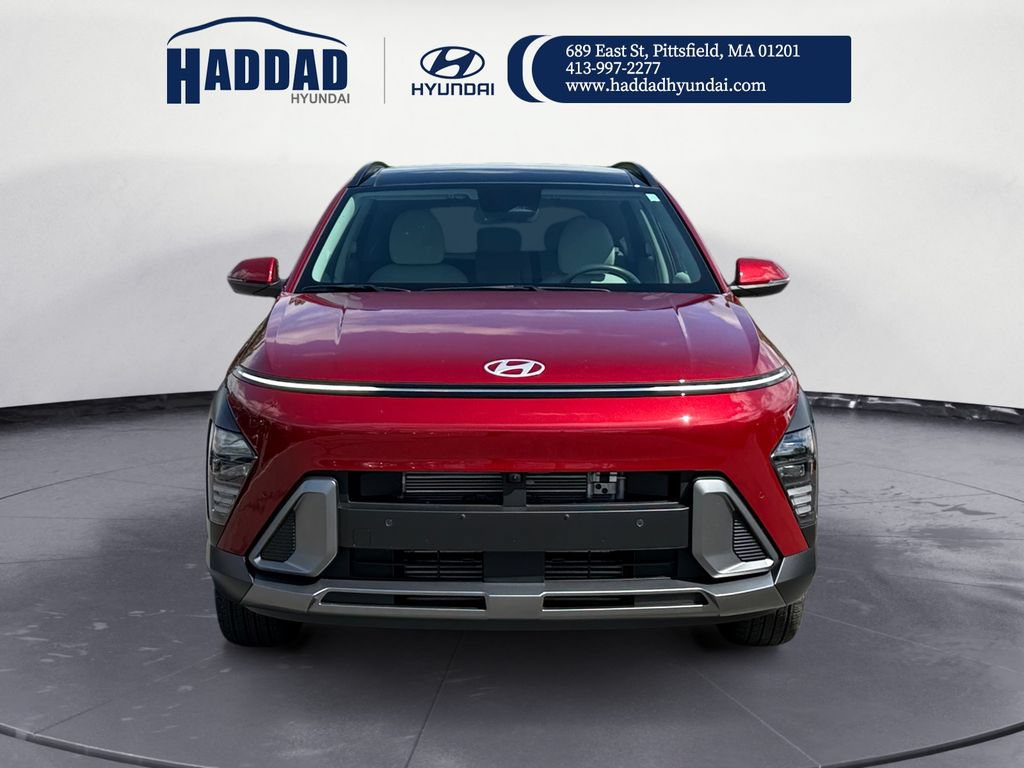 Used 2025 Hyundai Kona Limited AWD/4WD image 8