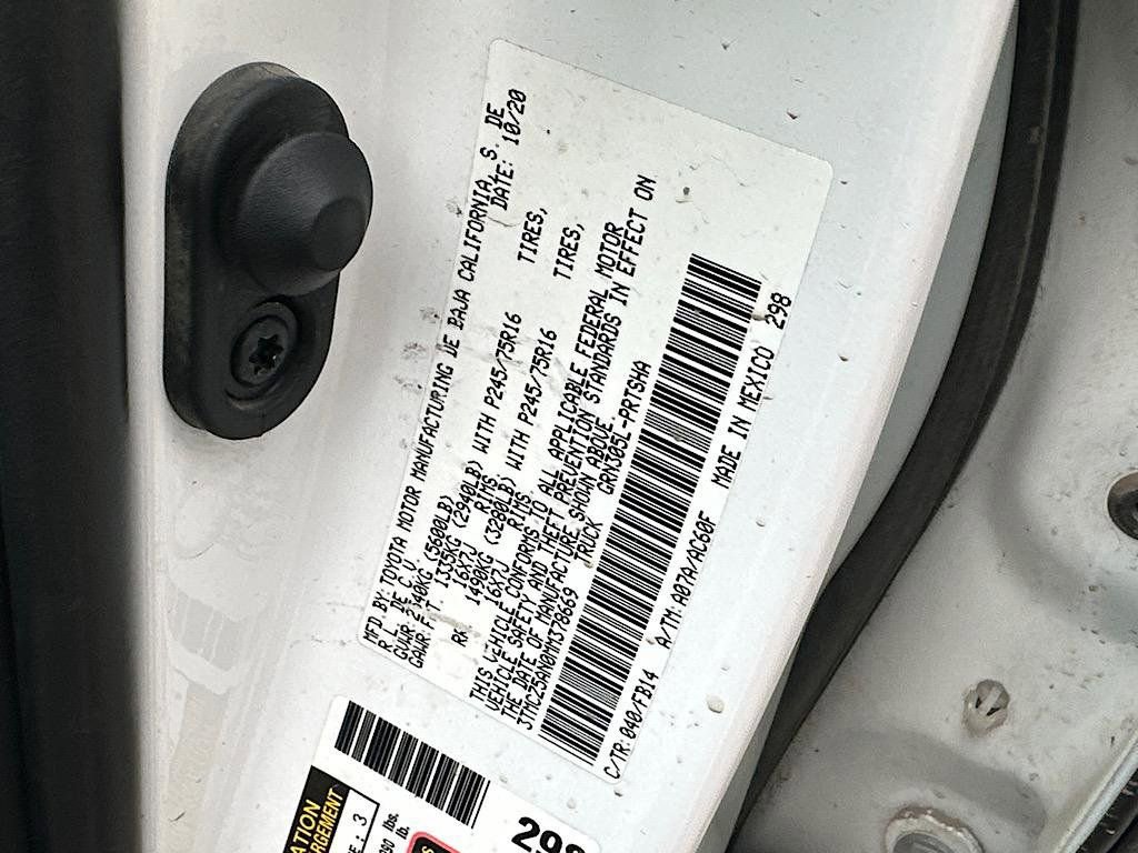 Certified 2021 Toyota Tacoma SR image 32