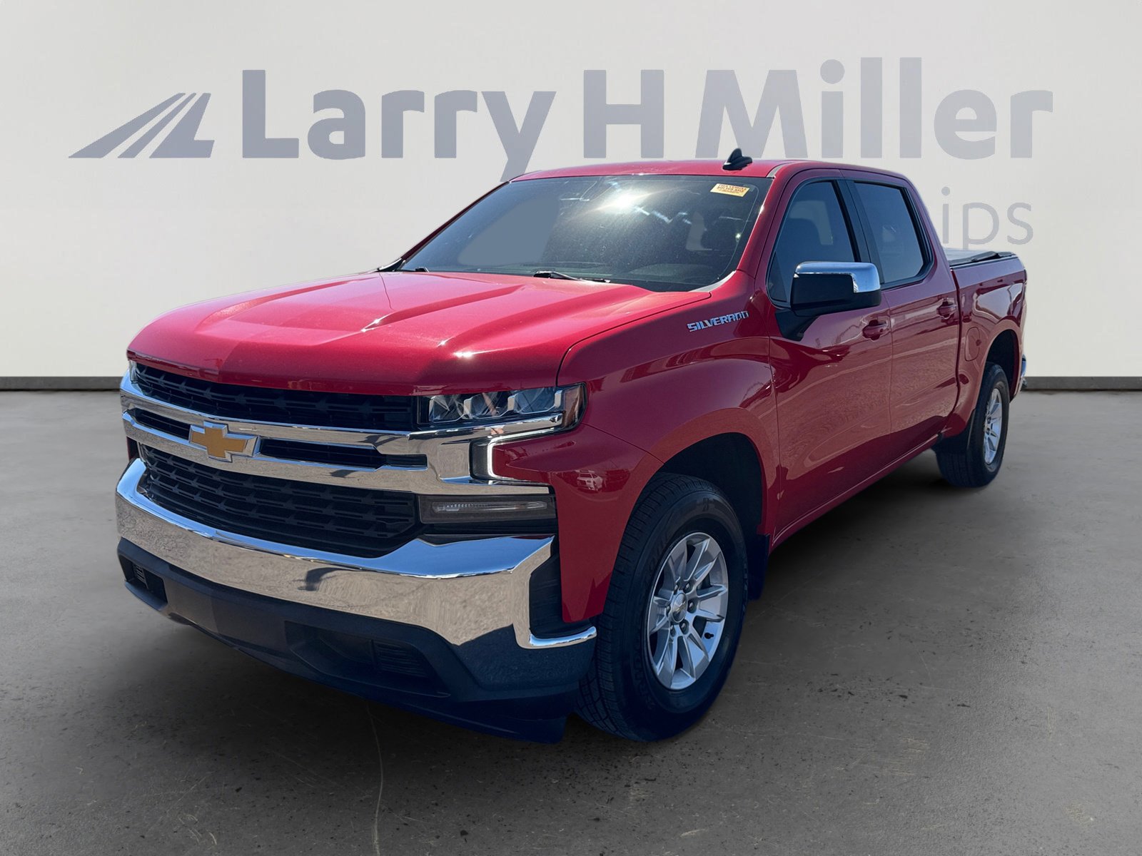 Used 2021 Chevrolet Silverado 1500 LT image 1