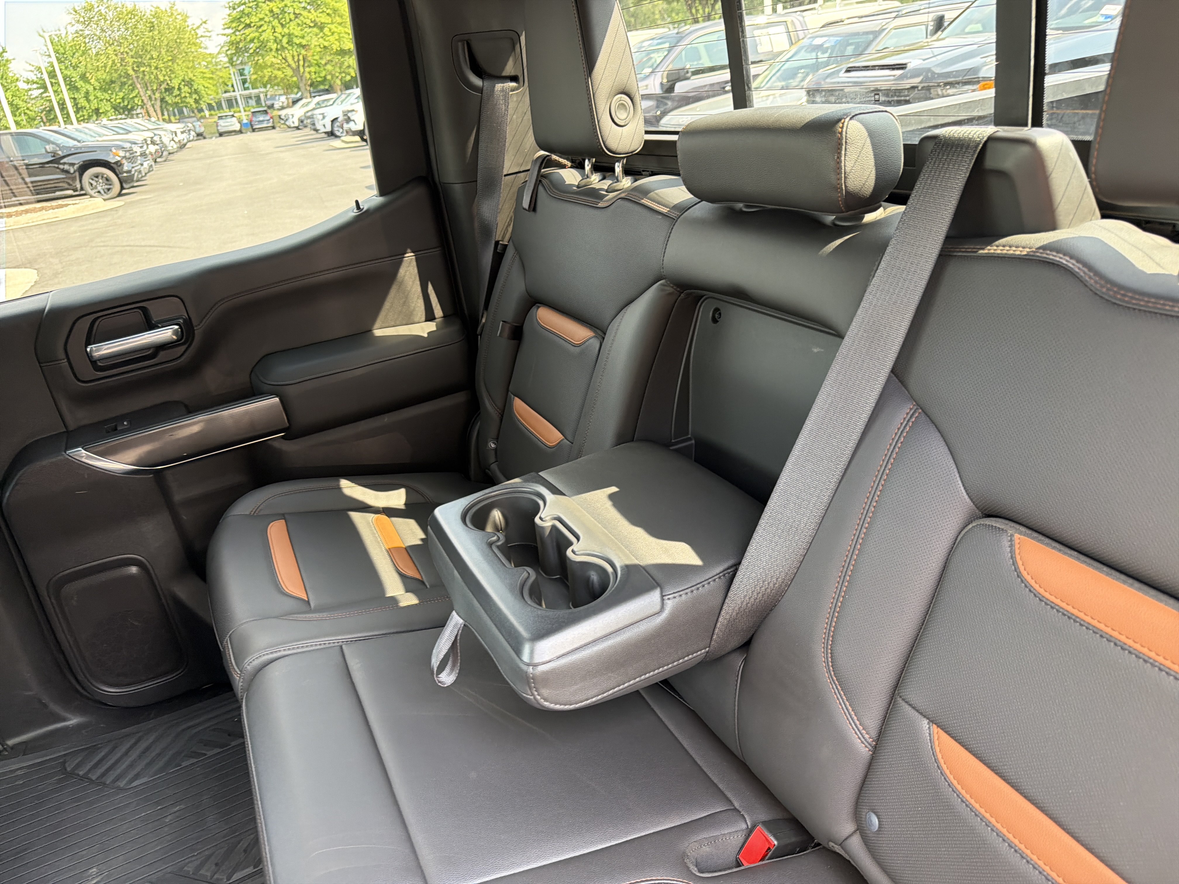 Used 2020 GMC Sierra 1500 AT4 w/ AT4 Premium Package AWD/4WD image 33