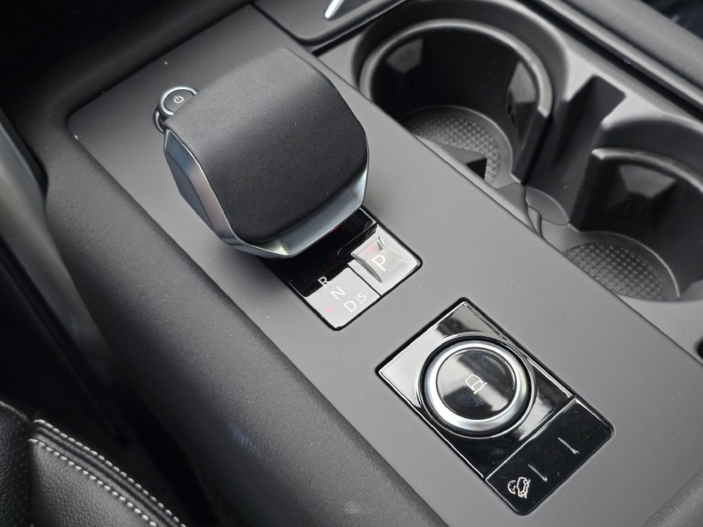 New 2026 Land Rover Discovery Dynamic SE AWD/4WD image 26