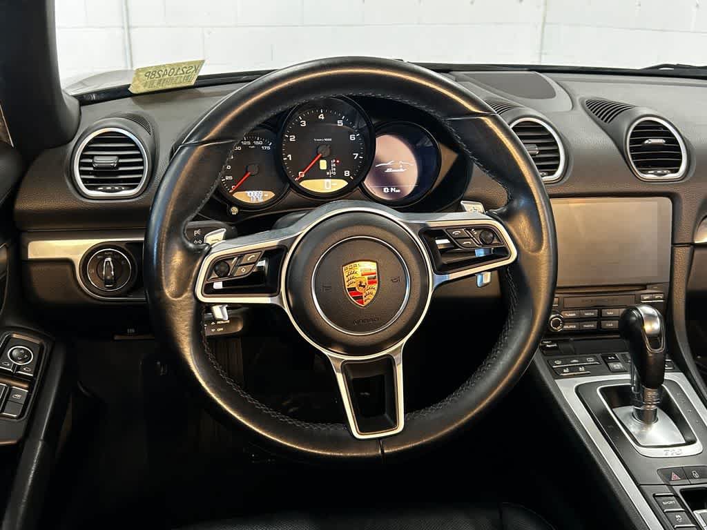 Used 2019 Porsche 718 Boxster RWD image 15