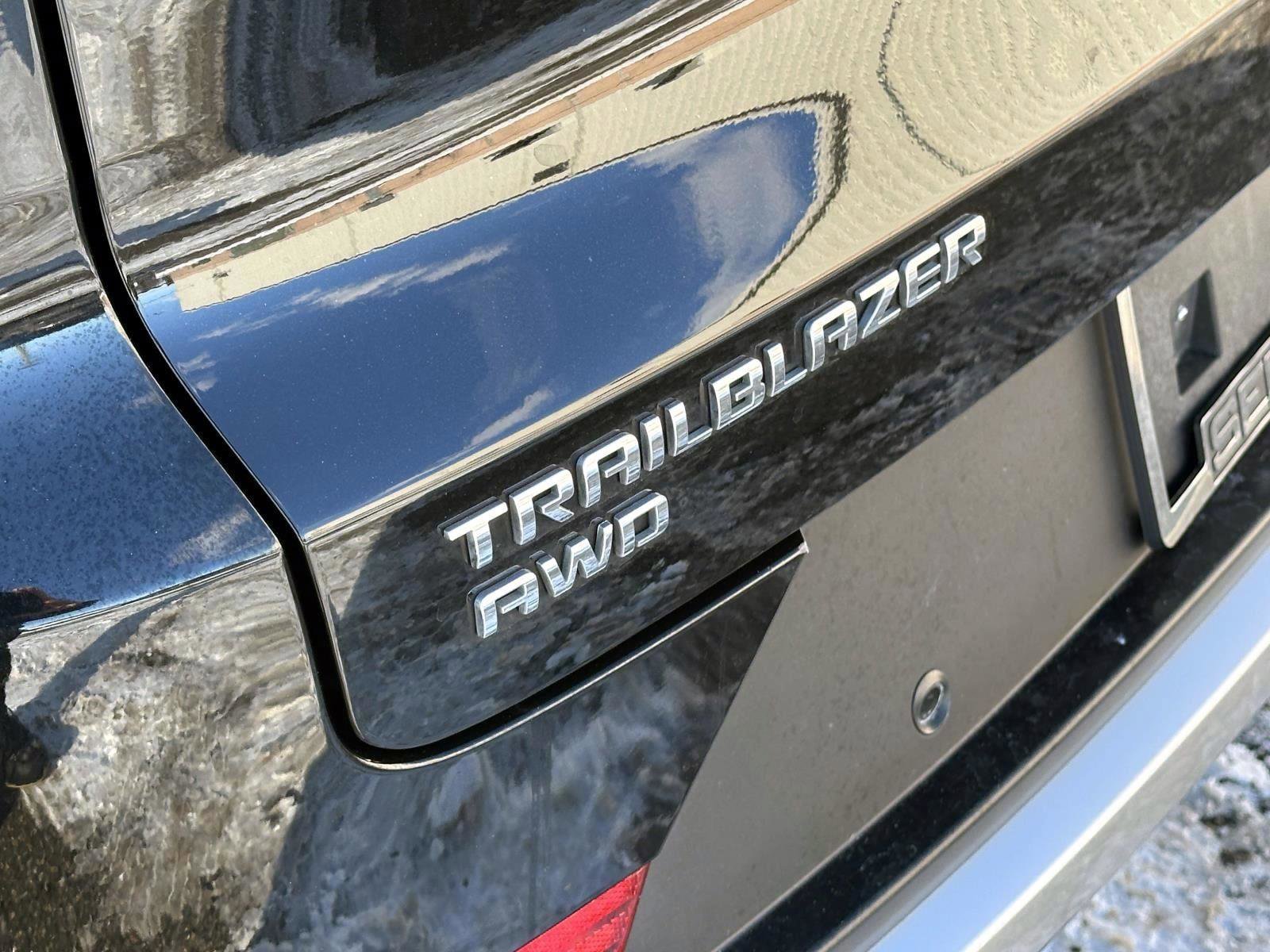 Certified 2024 Chevrolet TrailBlazer LT w/ LT Cold Weather Package image 9