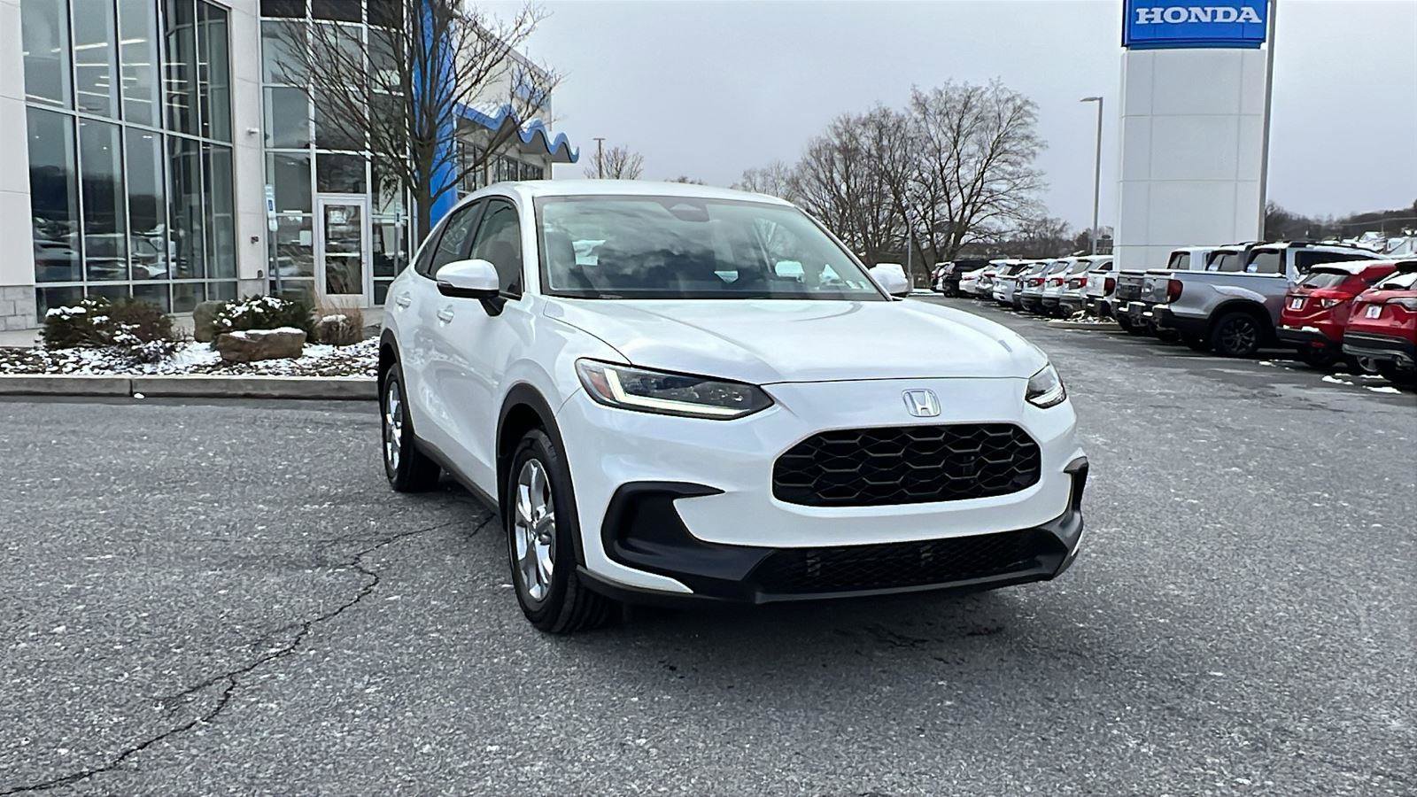 Certified 2025 Honda HR-V LX video 1