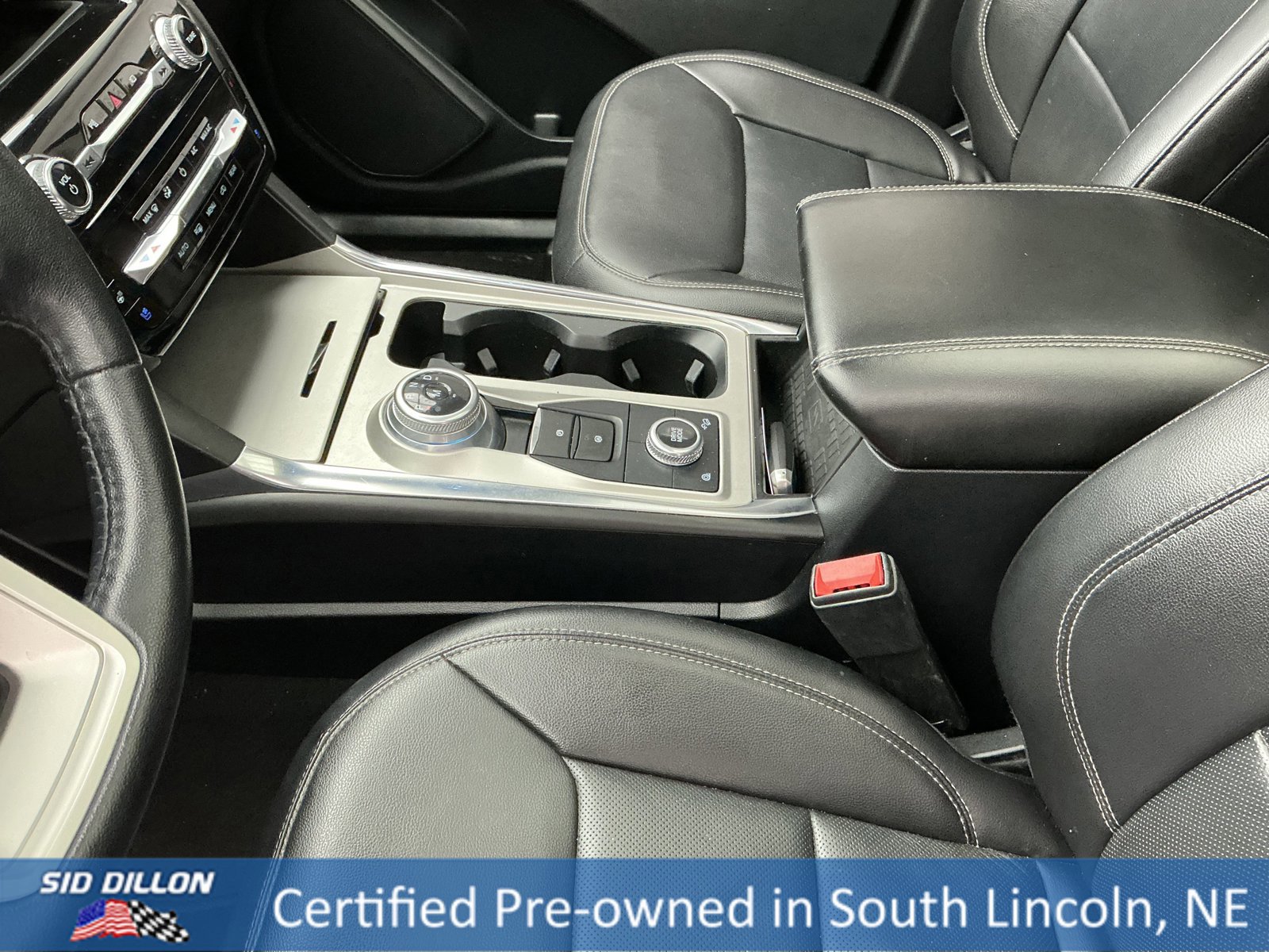 Used 2021 Ford Explorer Limited w/ Hybrid Equipment Group 310A image 14