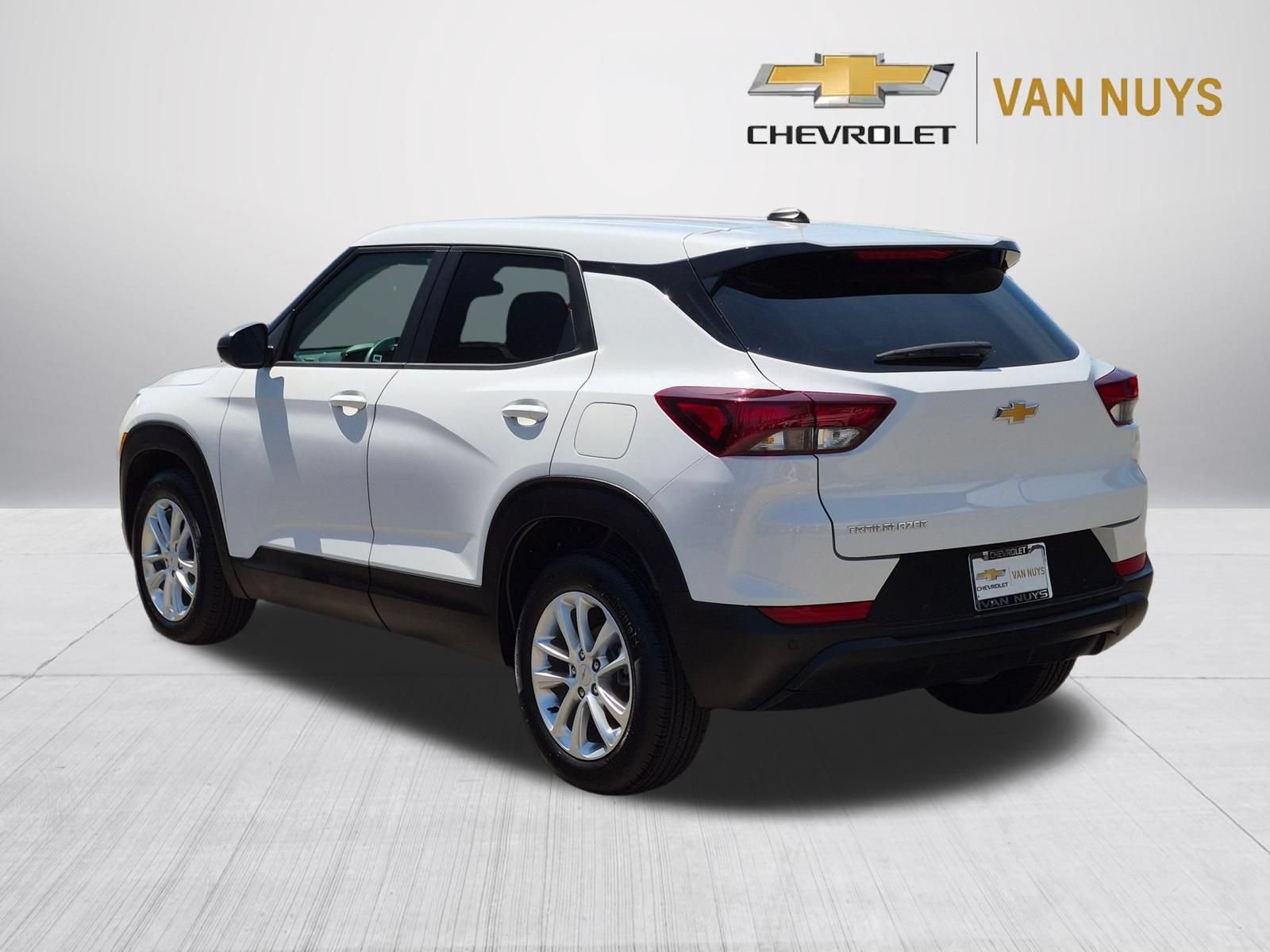 Used 2025 Chevrolet TrailBlazer LS w/ LS Convenience Package FWD image 7