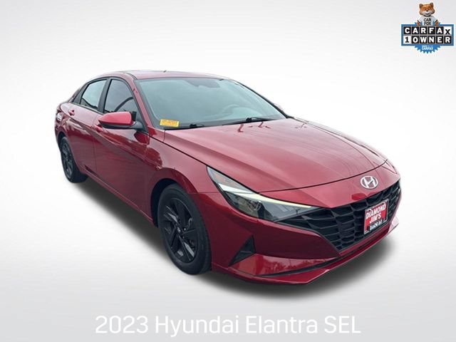Used 2023 Hyundai Elantra SEL w/ Cargo Package