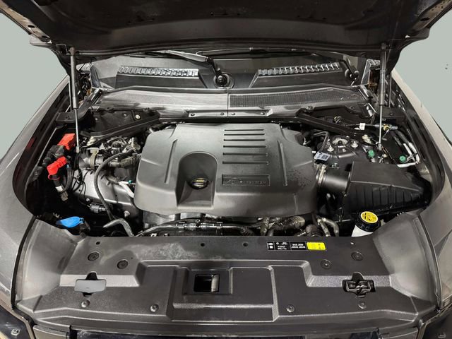 Used 2023 Land Rover Defender 110 SE image 15
