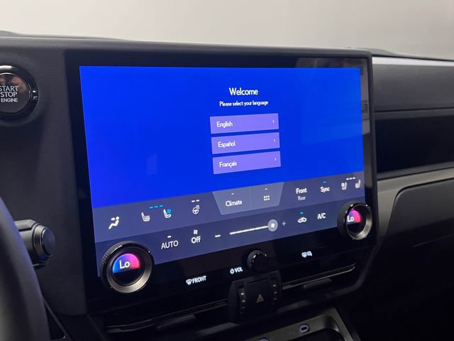 Certified 2025 Lexus GX 550 w/ Cold Area Package image 18