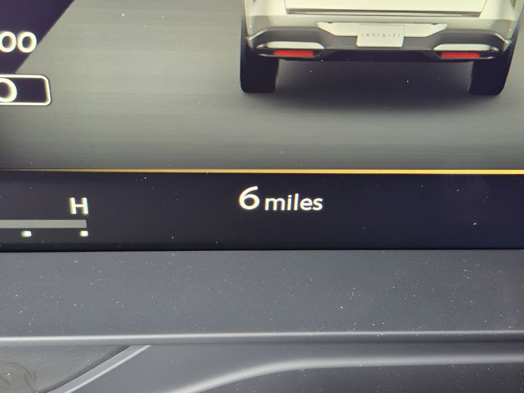 Certified 2026 INFINITI QX60 Luxe image 11