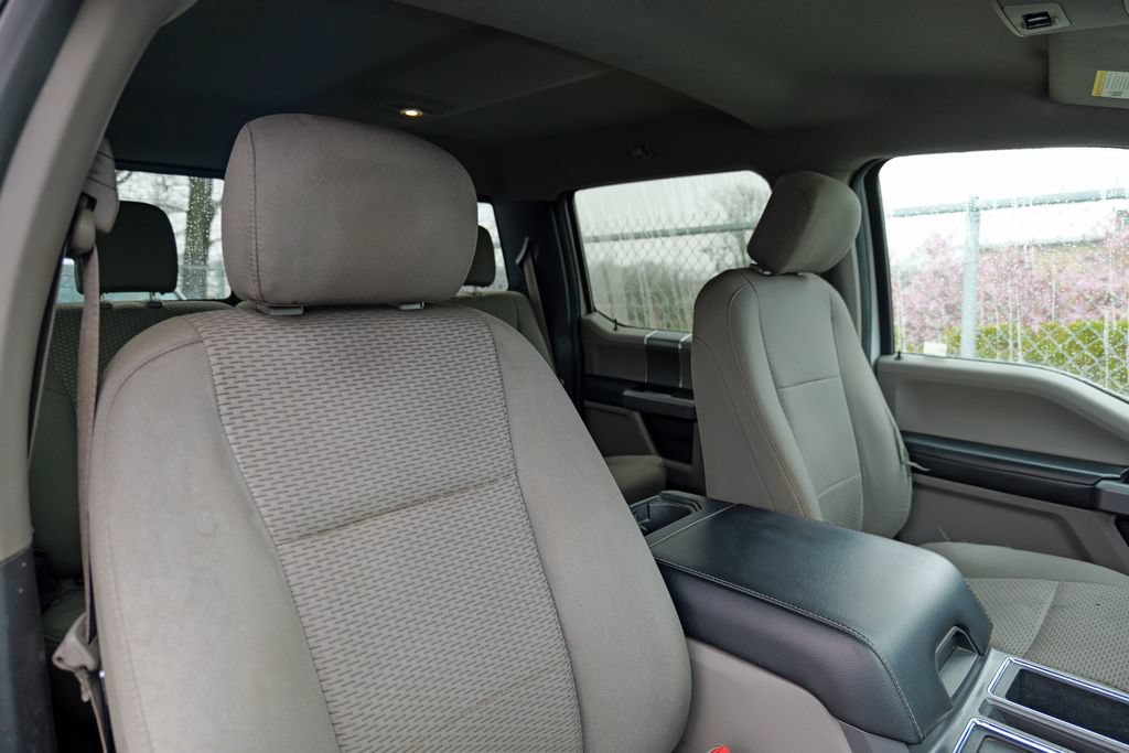 Used 2019 Ford F150 XLT w/ Equipment Group 302A Luxury AWD/4WD image 38