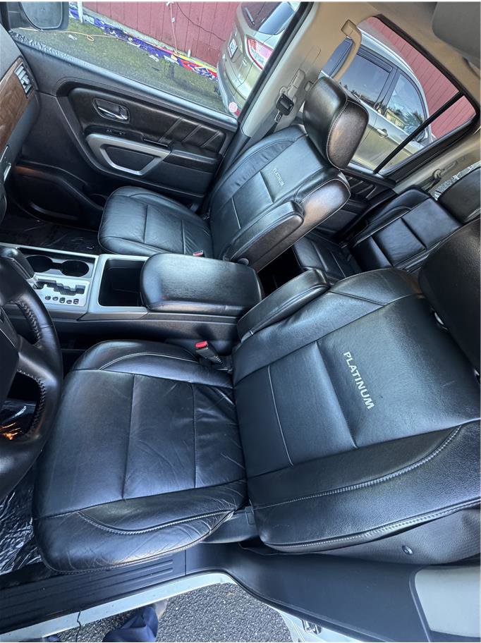 Used 2015 Nissan Armada Platinum image 14