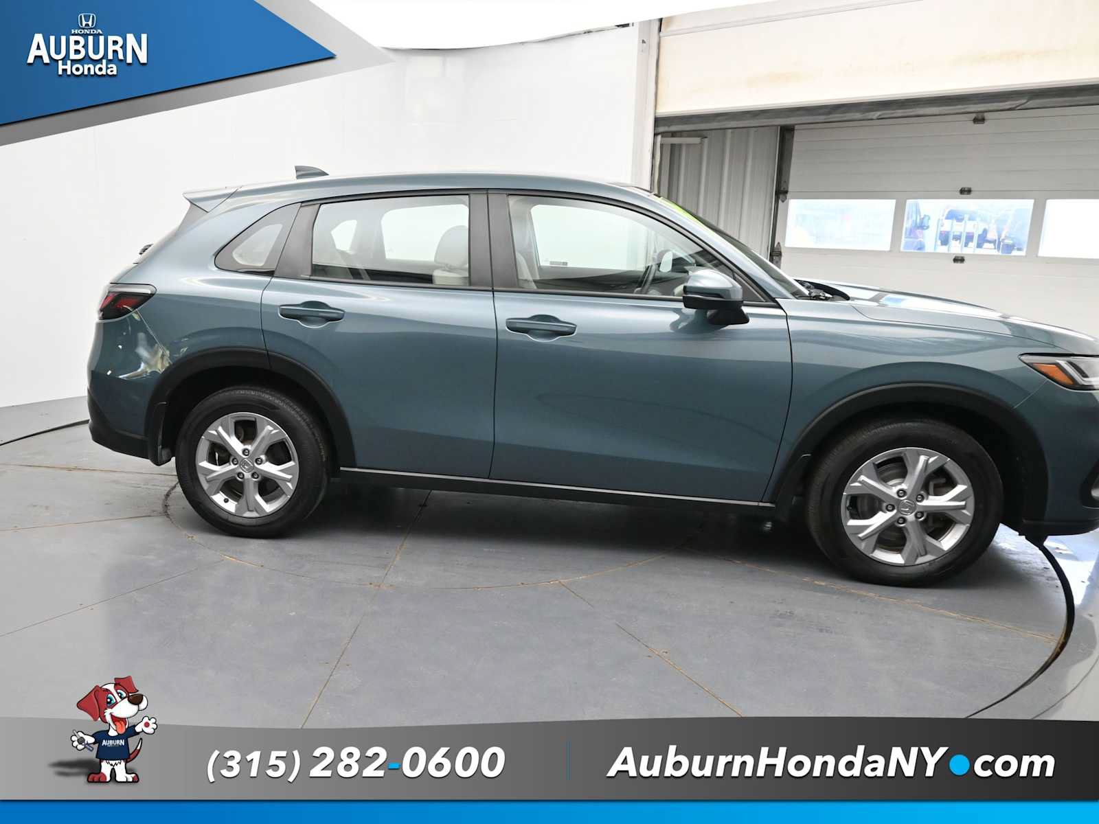 Used 2024 Honda HR-V LX image 17