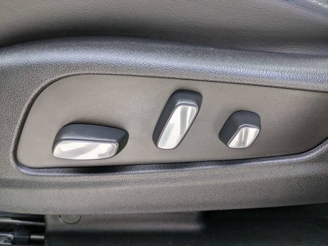 Used 2023 Cadillac XT6 Sport AWD/4WD image 22