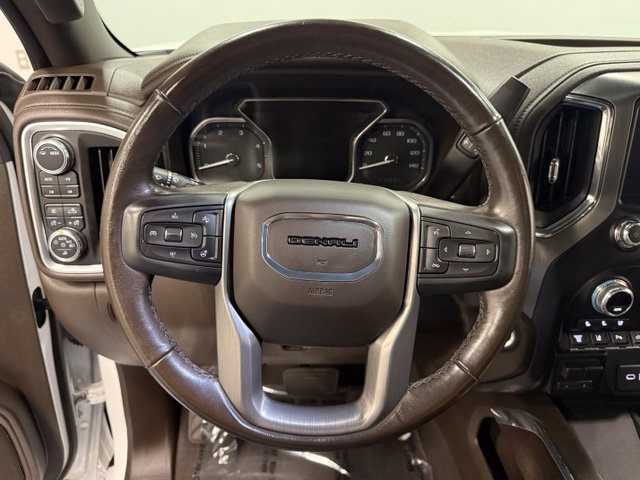 Used 2021 GMC Sierra 2500 Denali w/ Denali Ultimate Package AWD/4WD image 18