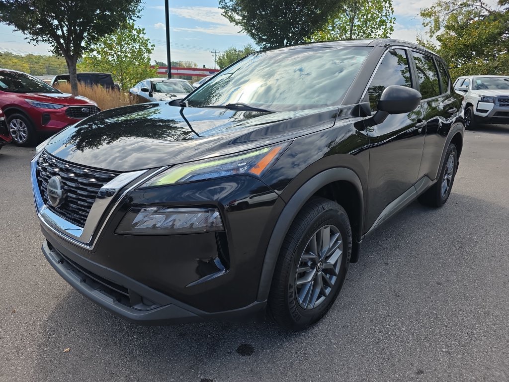 Used 2021 Nissan Rogue S FWD image 4