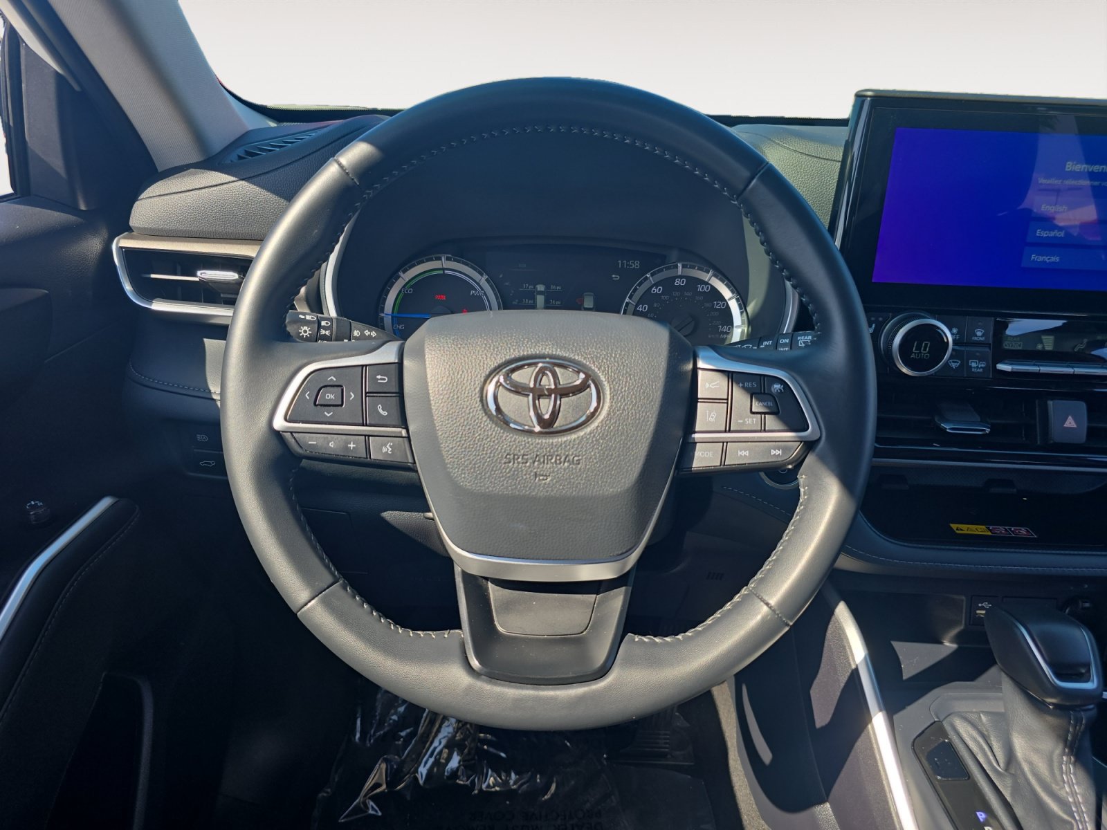 Certified 2026 Toyota Highlander XLE AWD/4WD image 12