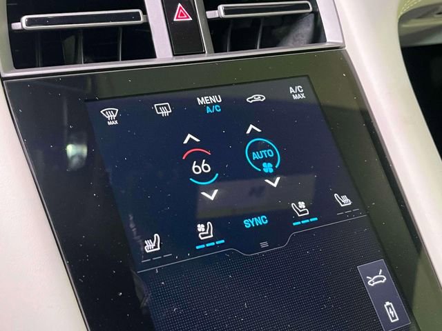 New 2026 Porsche Taycan AWD/4WD image 36
