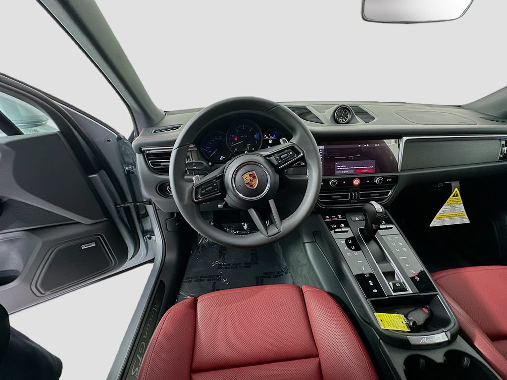 New 2026 Porsche Macan GTS AWD/4WD image 12