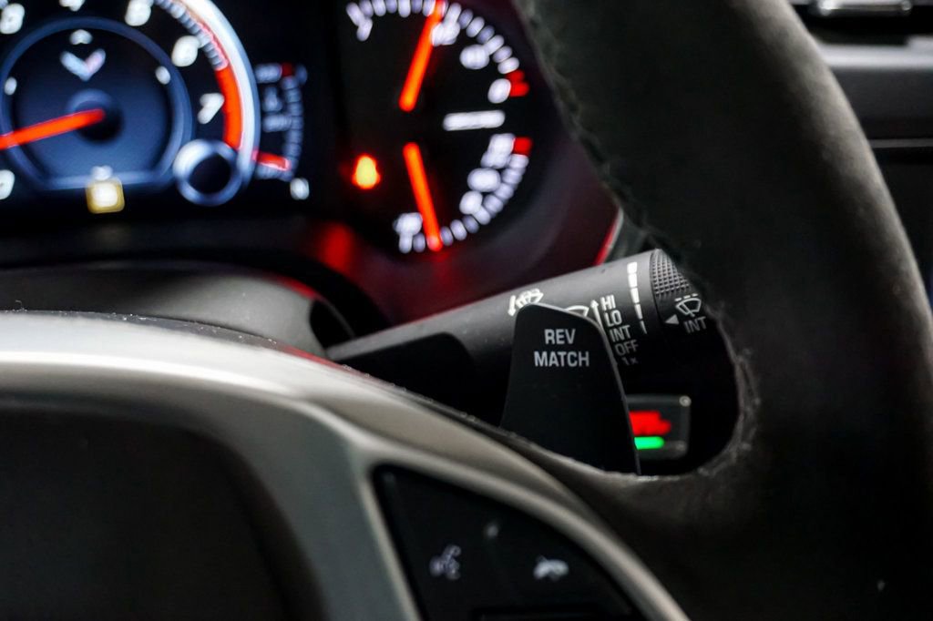 Used 2017 Chevrolet Corvette Z06 w/ Z07 Performance Package image 21