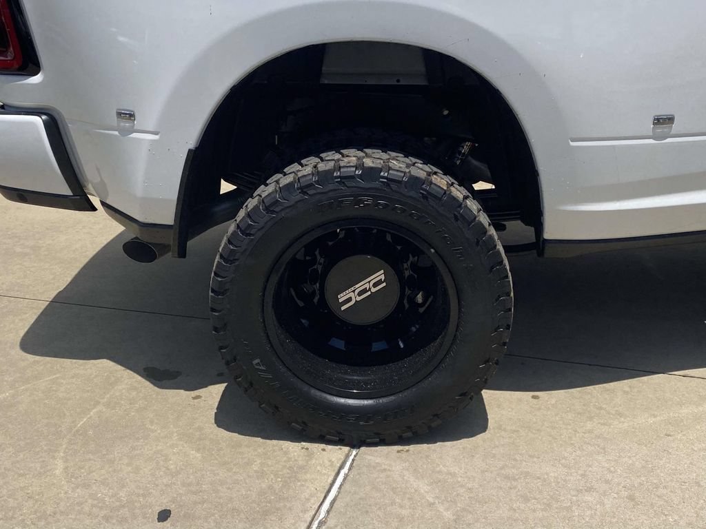 New 2026 RAM 3500 Big Horn AWD/4WD image 8