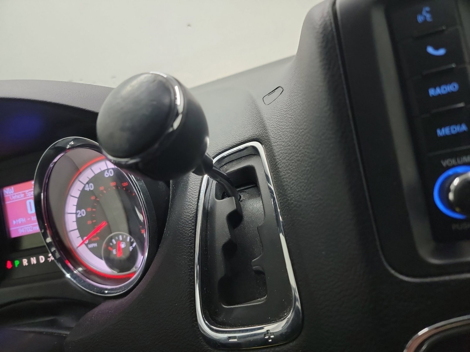 Used 2018 Dodge Grand Caravan GT image 26