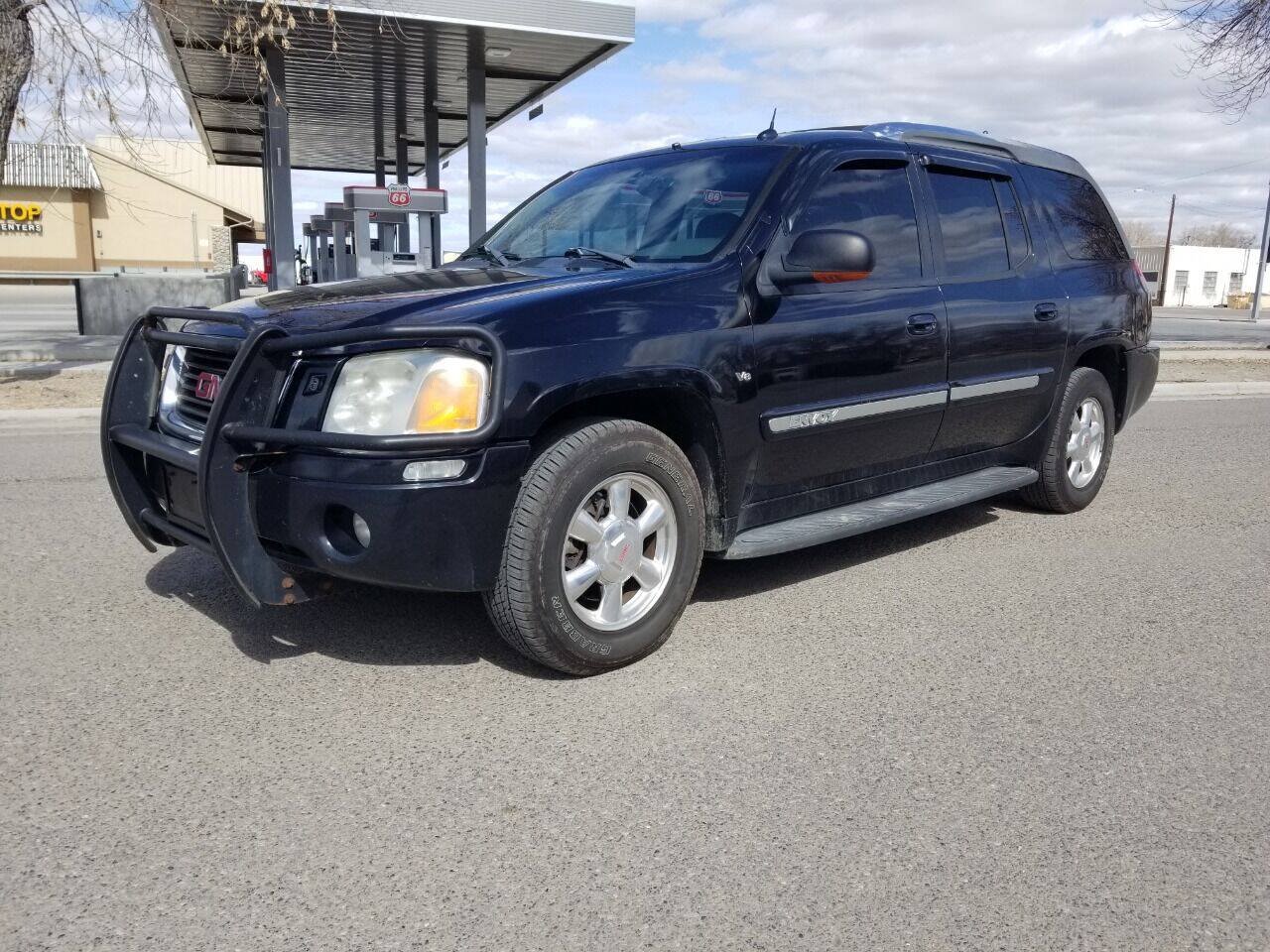 Used 2004 GMC Envoy XUV SLT AWD/4WD image 1