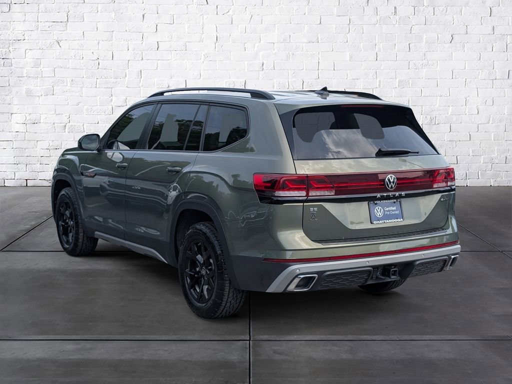 Certified 2025 Volkswagen Atlas Peak Edition SE AWD/4WD image 5
