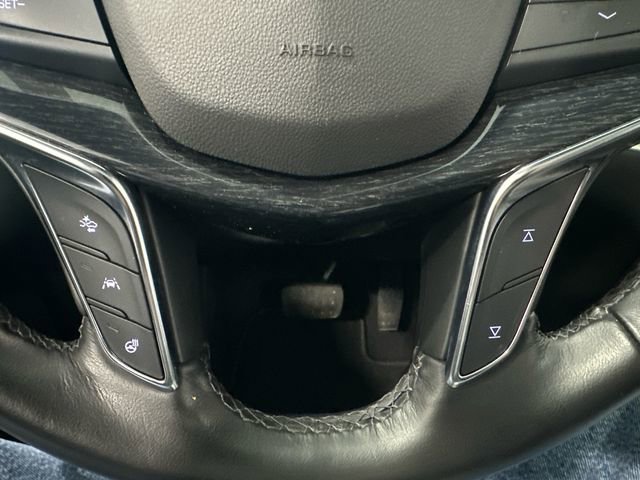 Used 2022 Cadillac XT5 Premium Luxury image 13