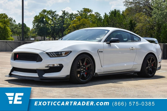 Used 2016 Ford Mustang Shelby GT350R w/ GT350R Equipment Group 920A