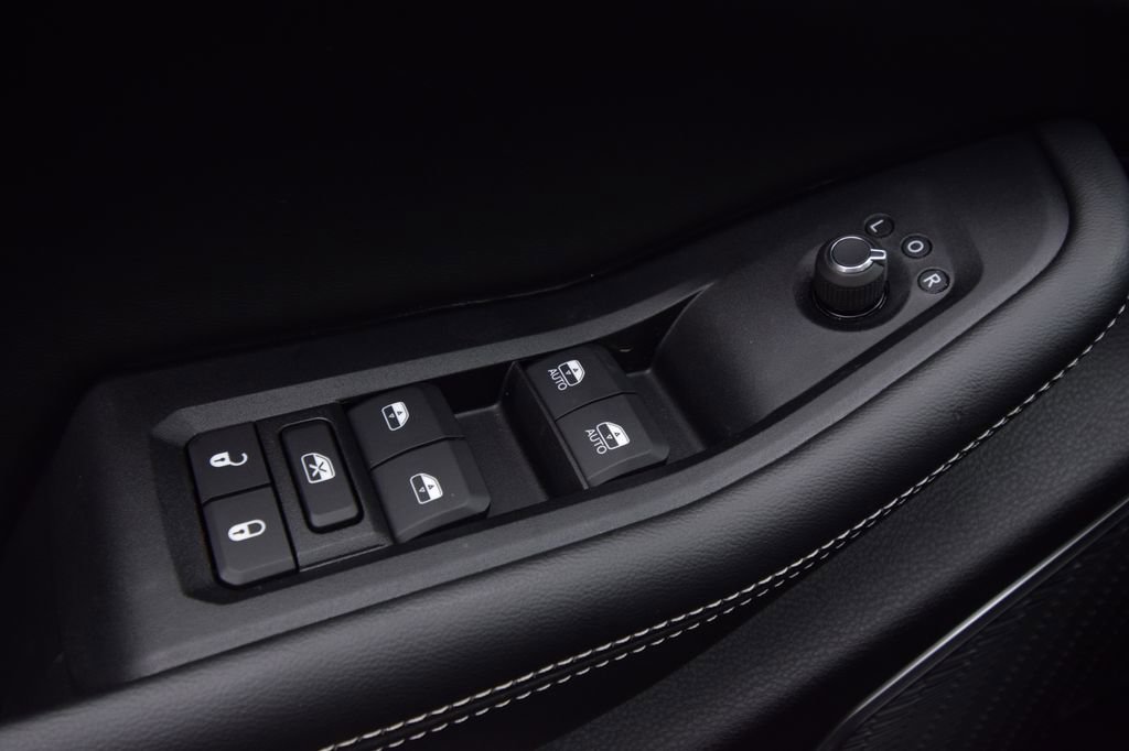 Used 2025 Jeep Grand Cherokee Limited 4xe image 35