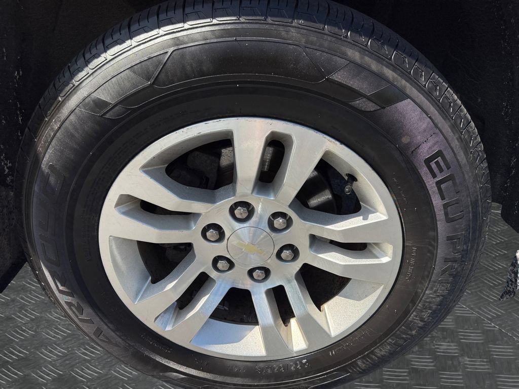 Used 2018 Chevrolet Silverado 1500 LT w/ All Star Edition AWD/4WD image 20