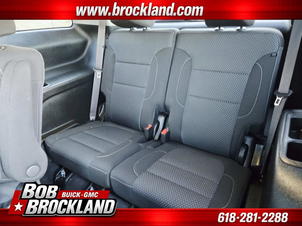 Used 2023 GMC Acadia SLE w/ Driver Convenience Package image 14