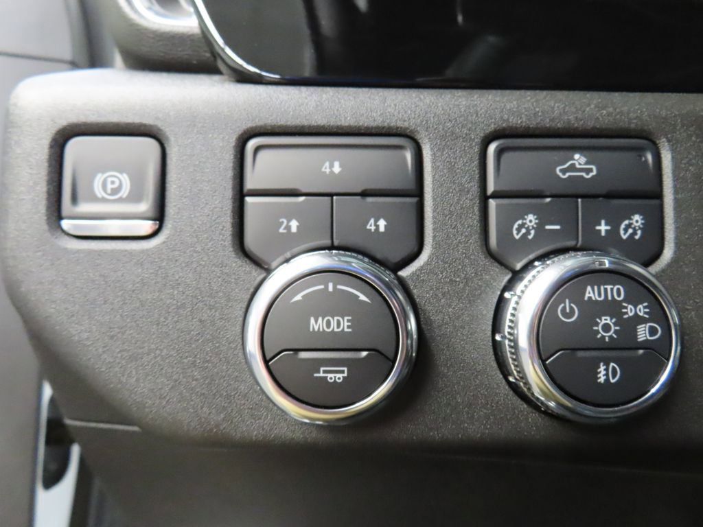 Used 2025 GMC Sierra 2500 SLE w/ SLE Convenience Package AWD/4WD image 53