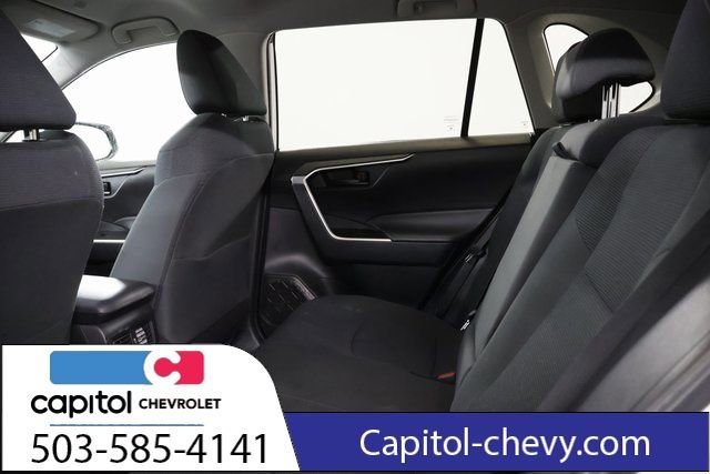 Used 2024 Toyota RAV4 LE image 28