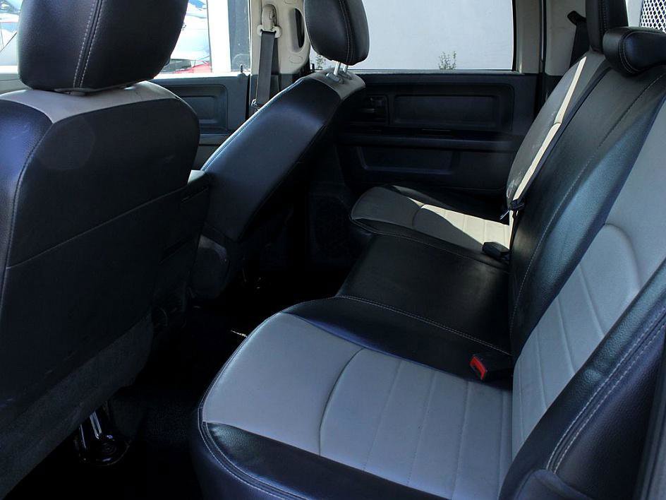 Used 2012 RAM 5500 4x4 Crew Cab w/ Cold Weather Group image 12