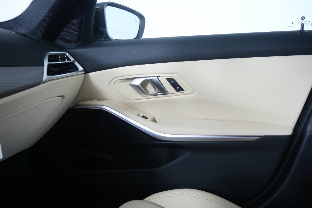 New 2026 BMW 330i Sedan w/ Premium Package RWD image 23