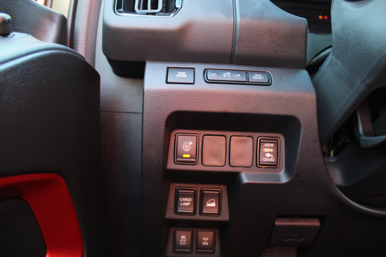 Used 2025 Nissan Frontier PRO-4X w/ Pro Premium Package image 20