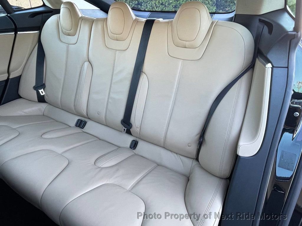 Used 2013 Tesla Model S Performance RWD image 13
