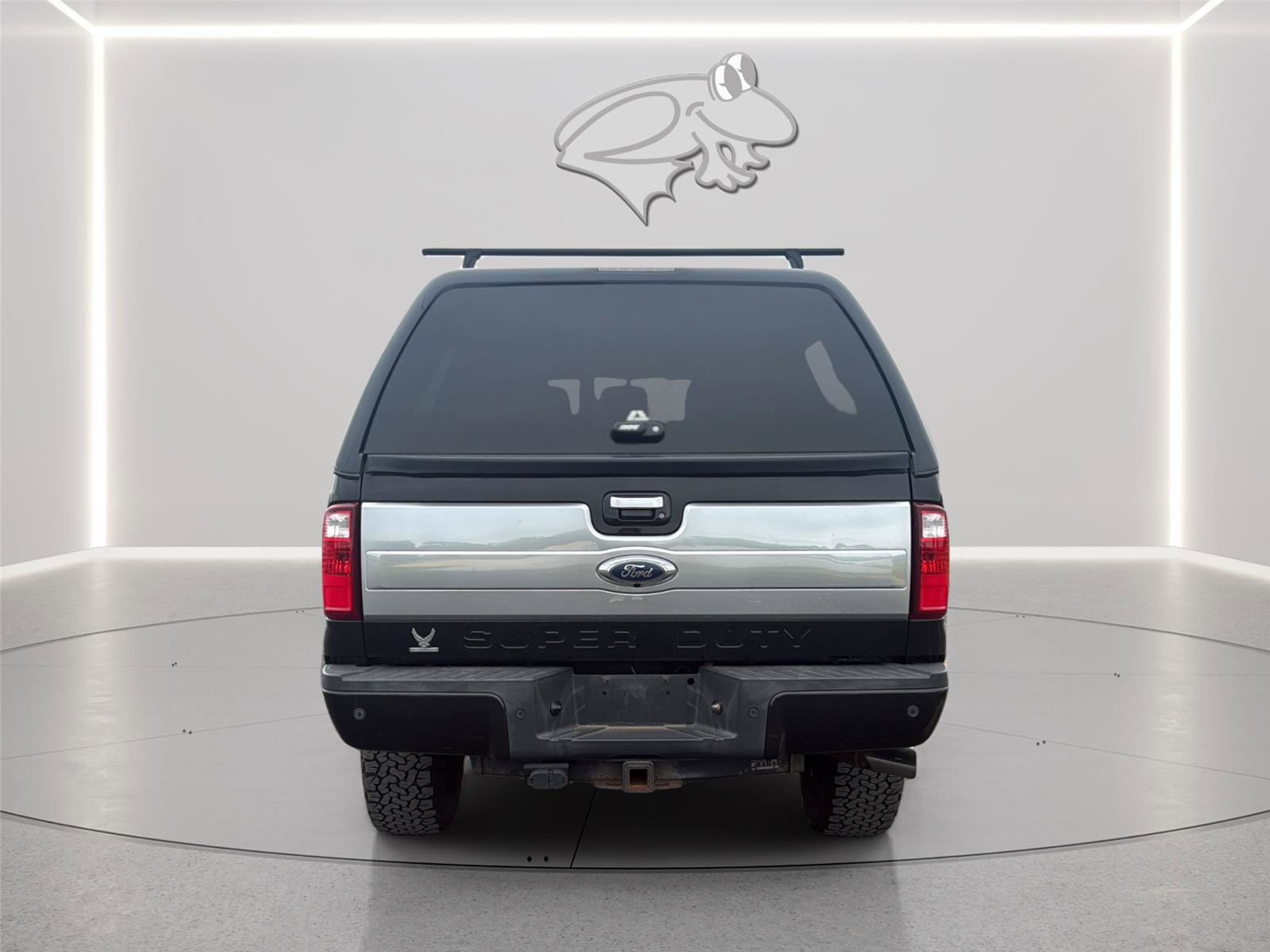 Used 2015 Ford F250 Platinum w/ FX4 Off-Road Package AWD/4WD image 4