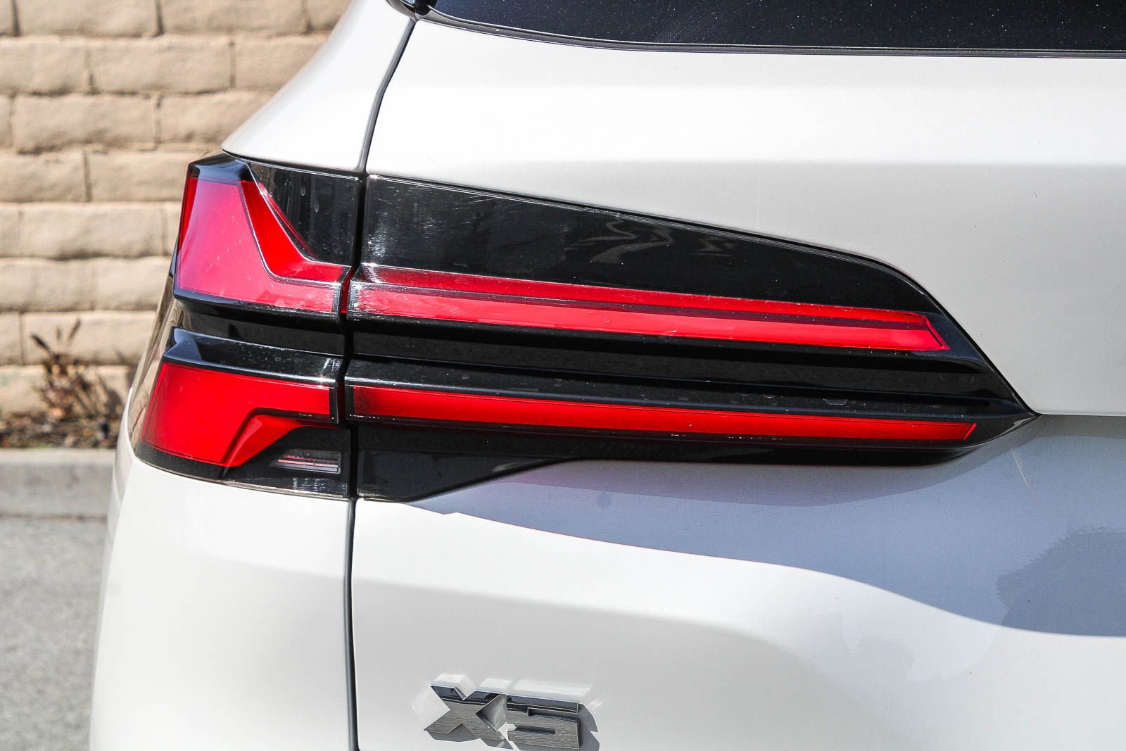 Used 2024 BMW X5 M60i w/ Parking Assistance Package AWD/4WD image 10