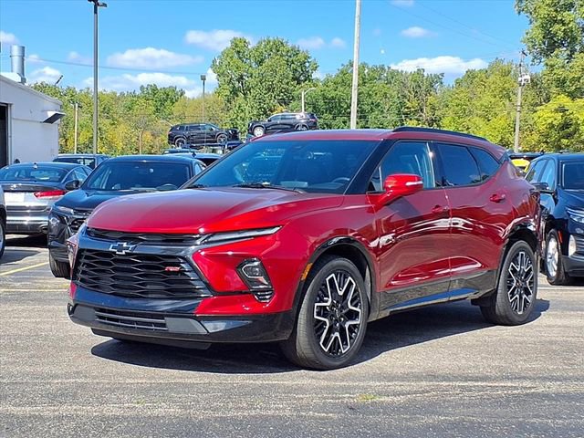 Used 2023 Chevrolet Blazer RS w/ Enhanced Convenience Package image 1