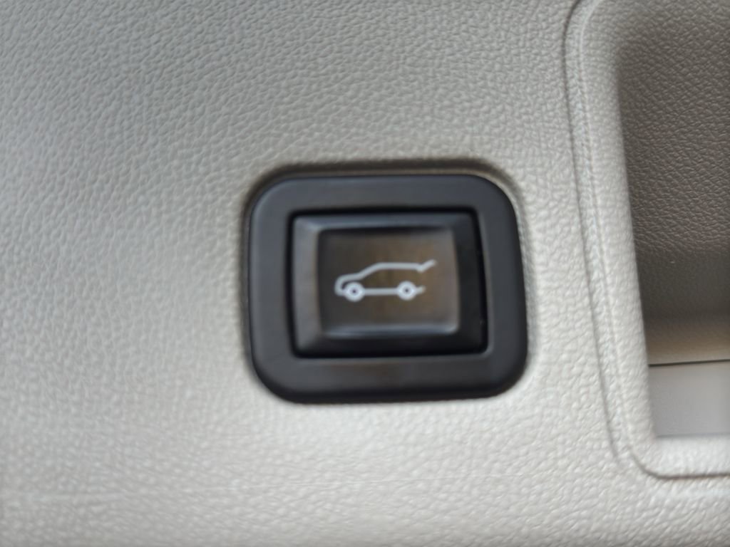 Certified 2020 GMC Terrain Denali w/ Denali Premium Package image 22