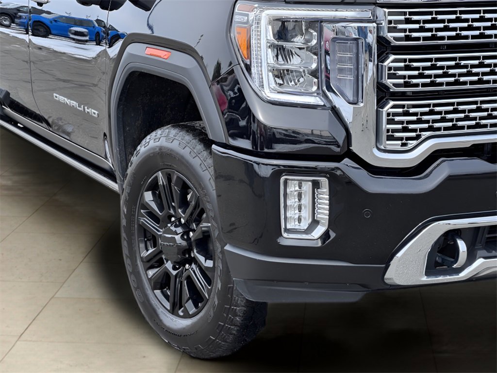 Used 2022 GMC Sierra 3500 Denali w/ Denali Black Diamond Edition image 52