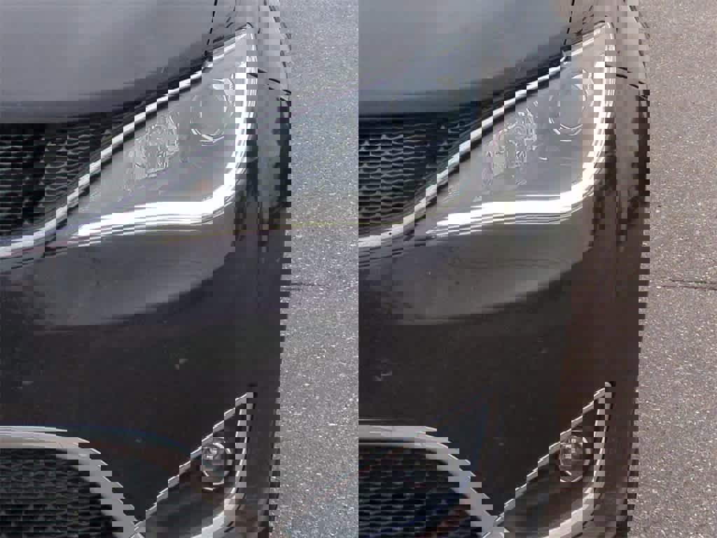 Used 2017 Chrysler Pacifica Limited image 10