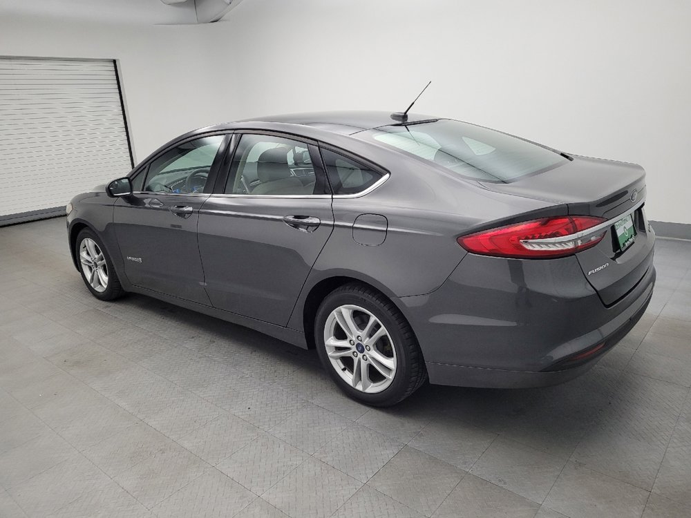 Used 2018 Ford Fusion S image 3